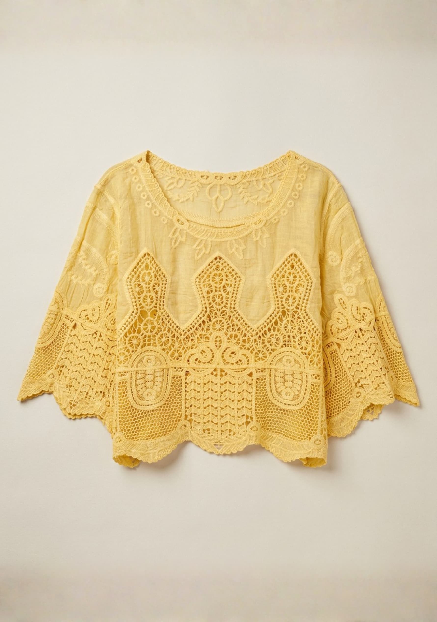 Liora Crochet Top (Pastel Yellow)