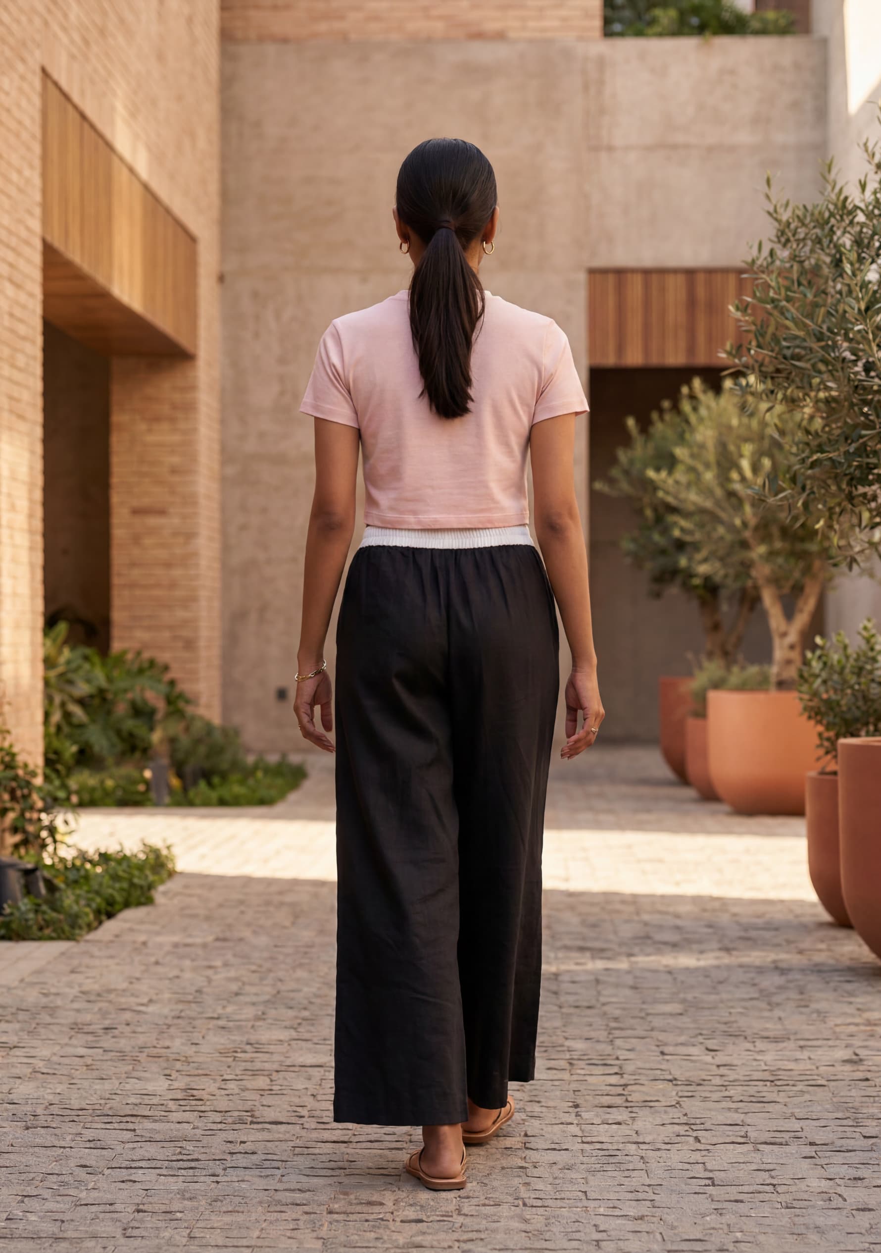 Coastal Wide-Leg Pants (Black)