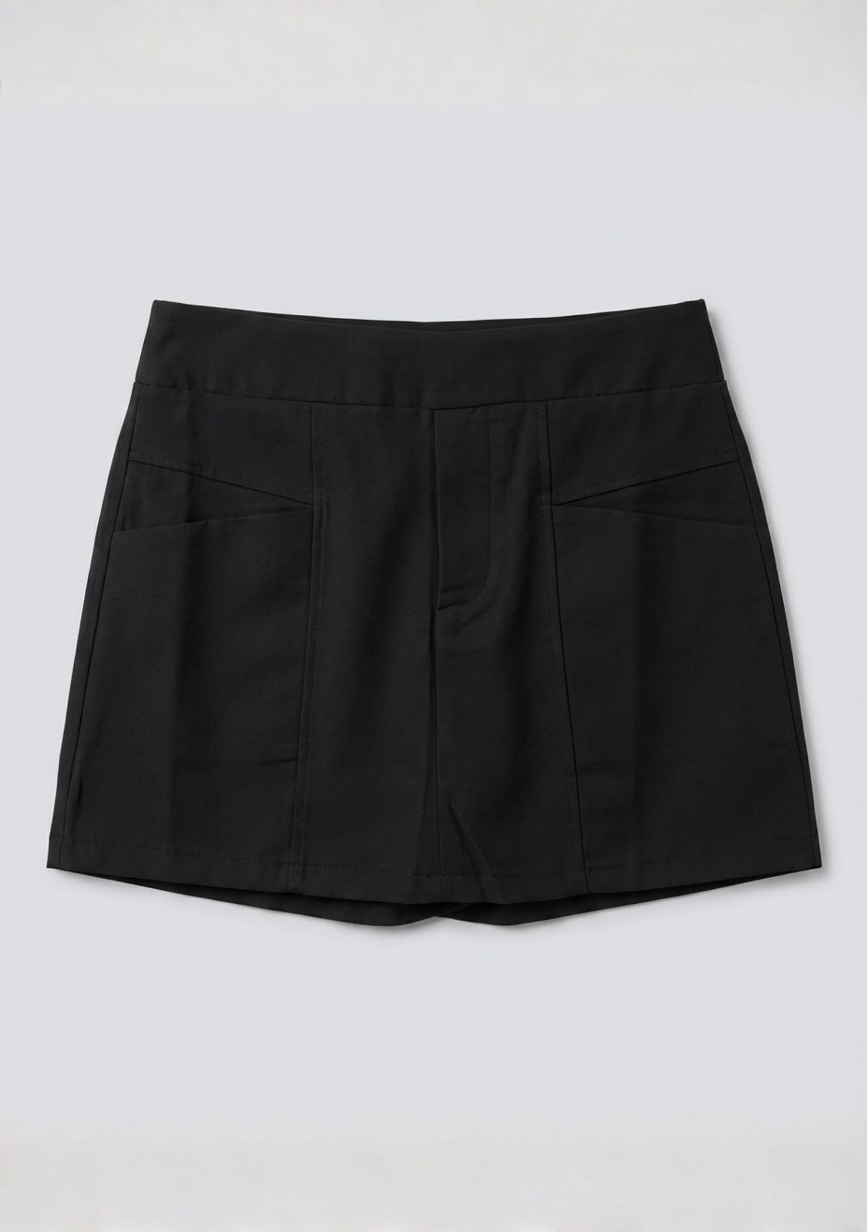 Rose Pleated Skort (Black)