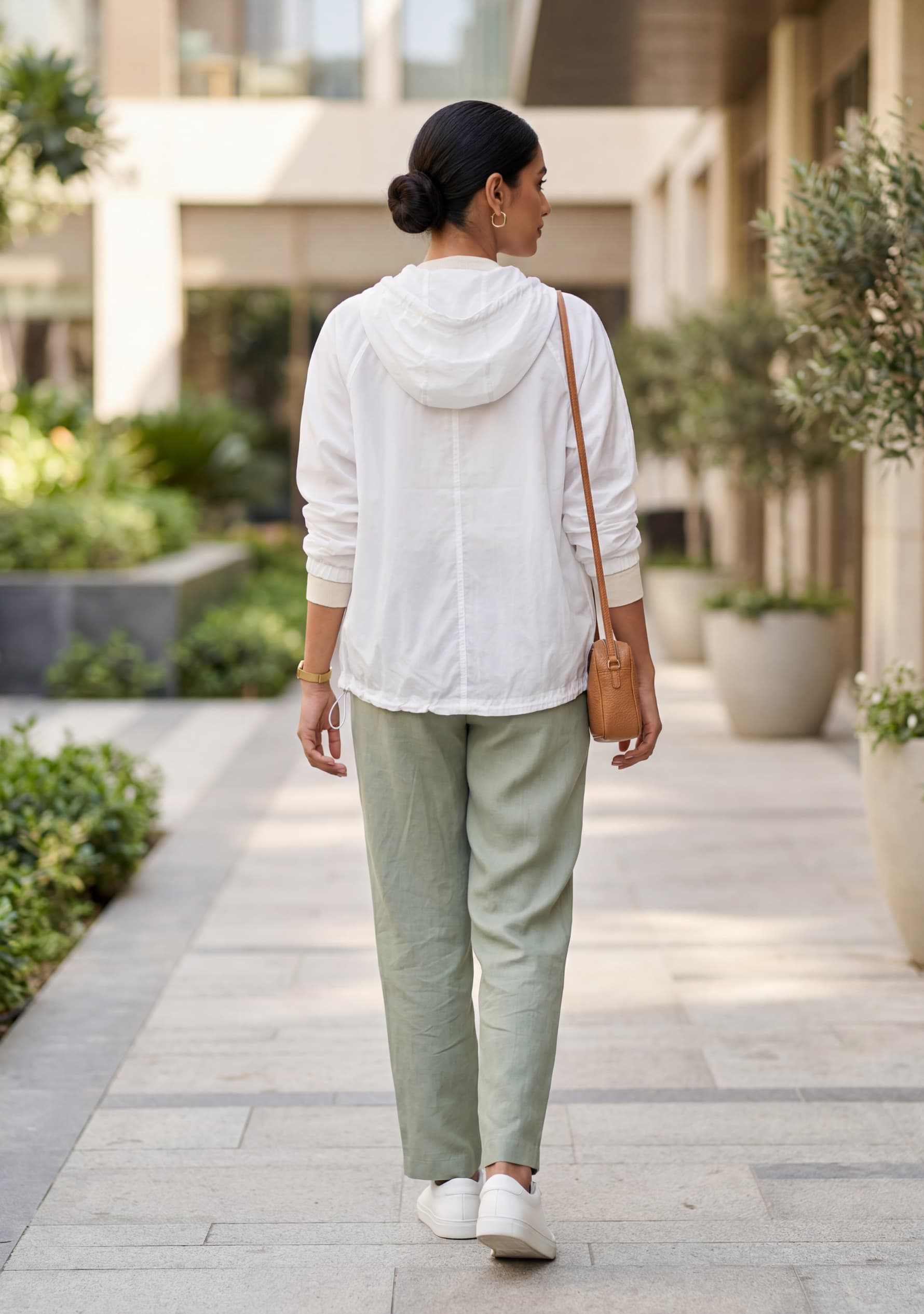 BreezeFlex Overlay Jacket (White)