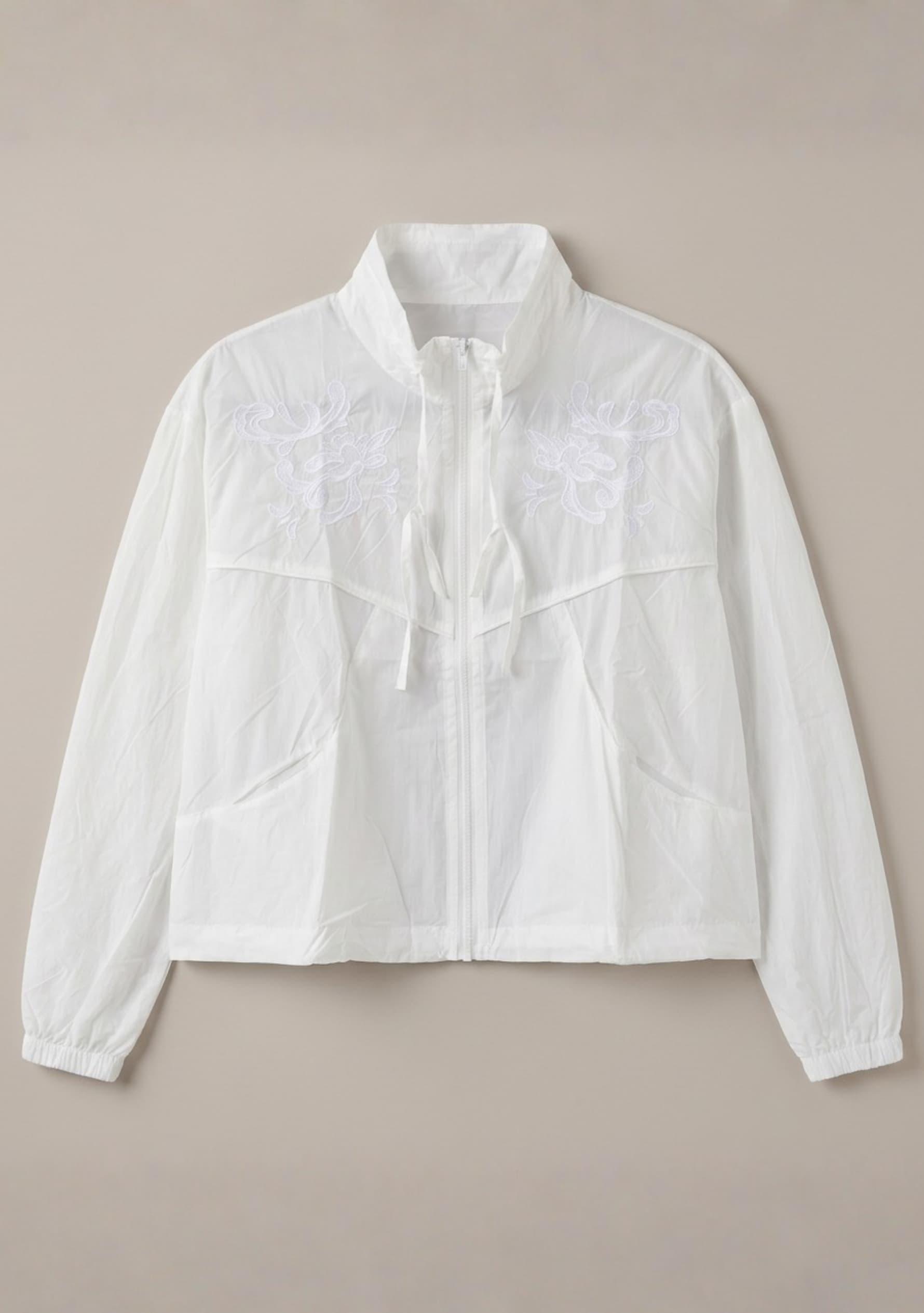 Velune Overlay Jacket (White)