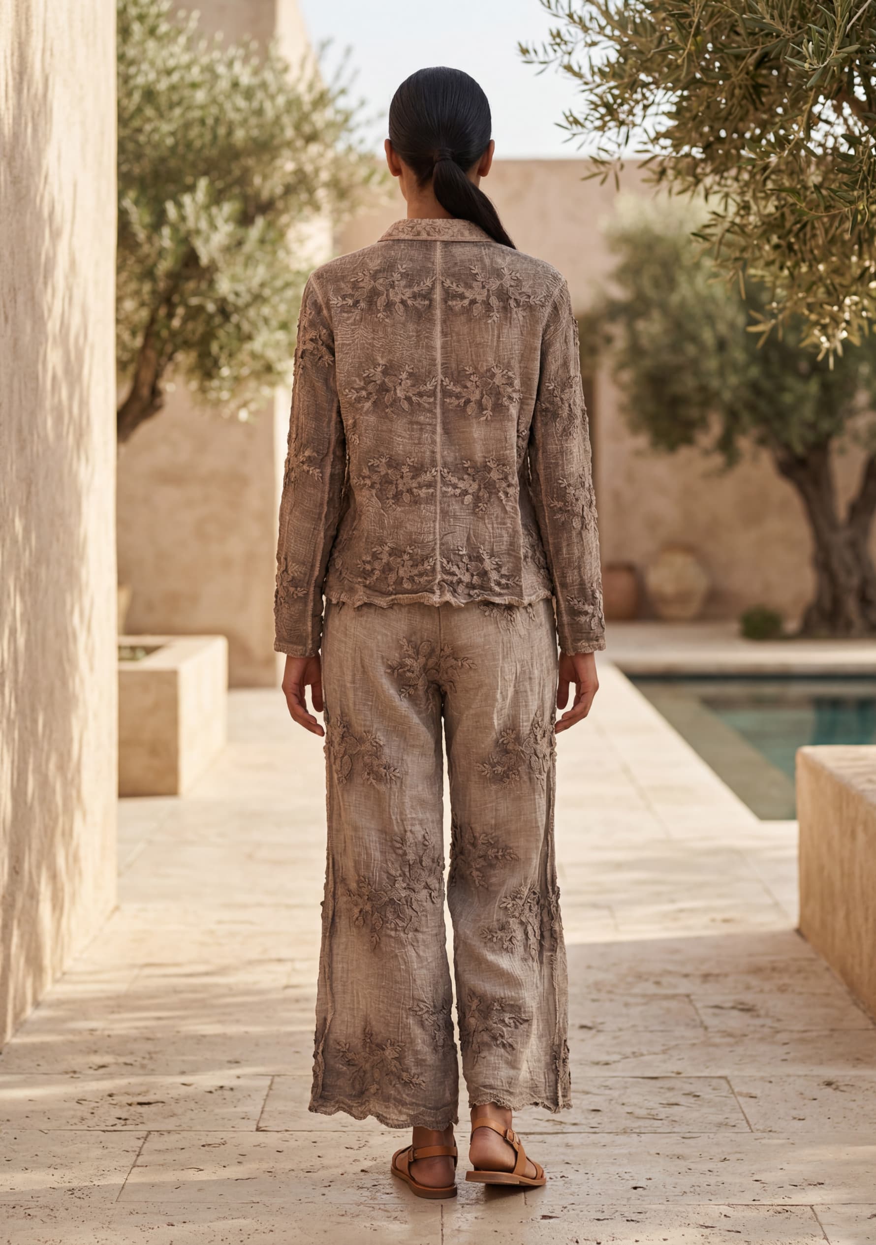 Terra Crochet Bottom (Brown)