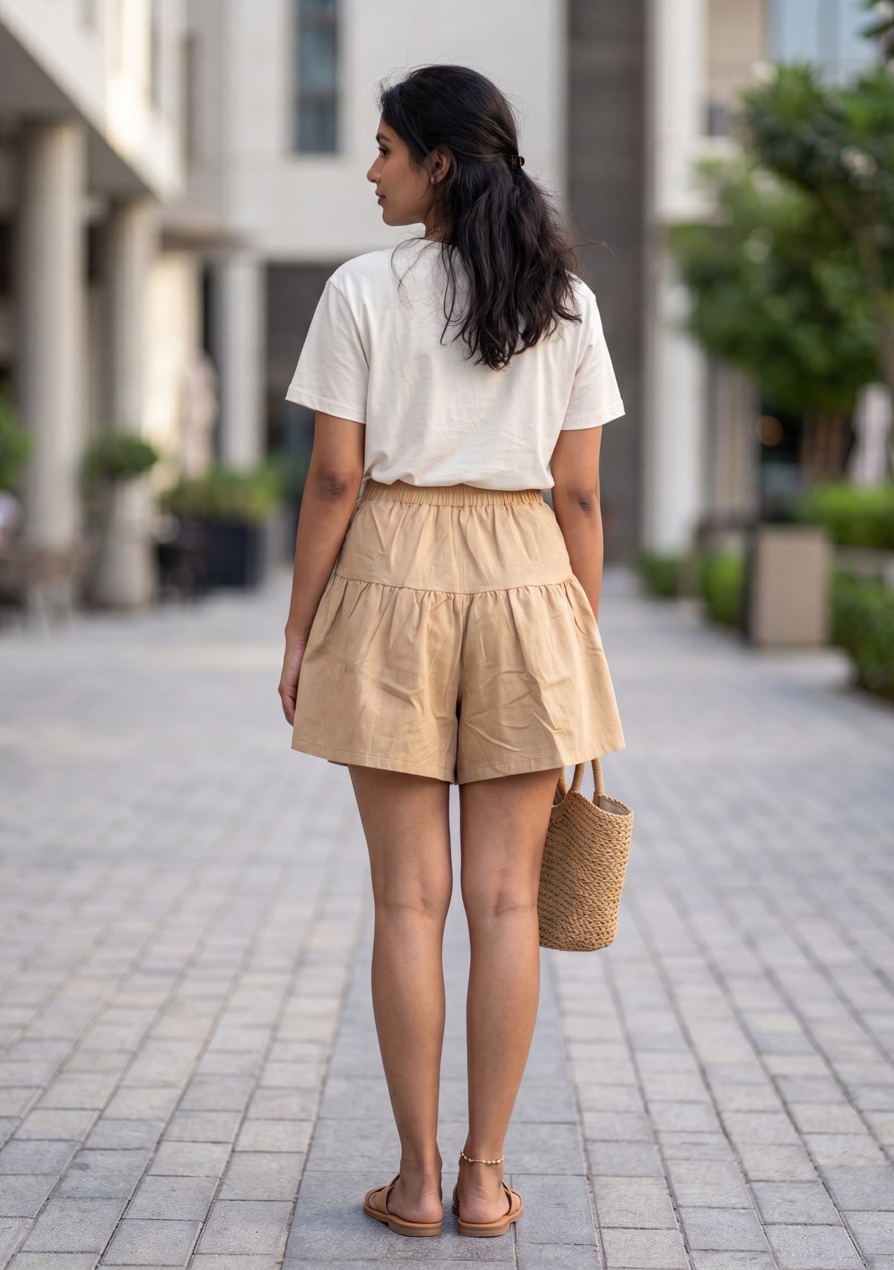 Daisy Ruffle Skort (Beige)