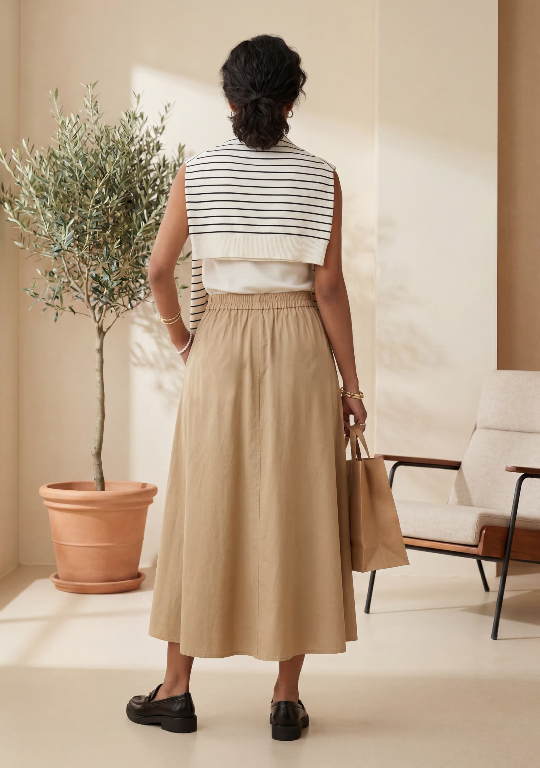 Evara Midi Skirt (Beige)